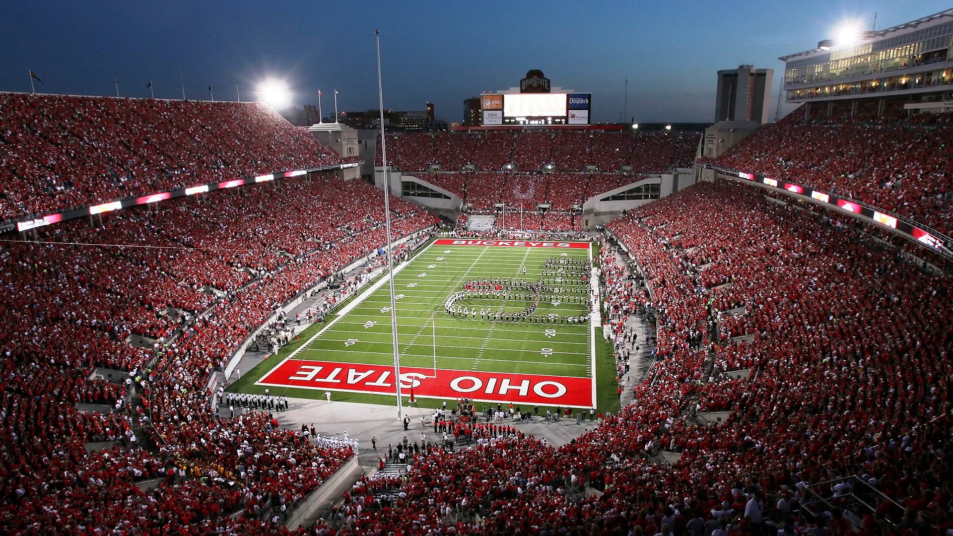 NBA常规赛太阳大胜勇士 杜兰特与布克合砍70分火力全开，杜兰特大战勒布朗